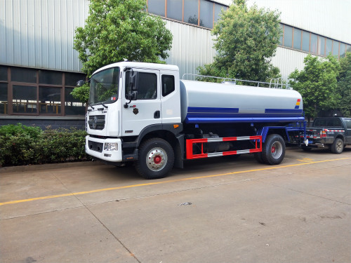 程力威牌CLW5162GSS6型灑水車 程力威牌CLW5162GSS6型灑水車