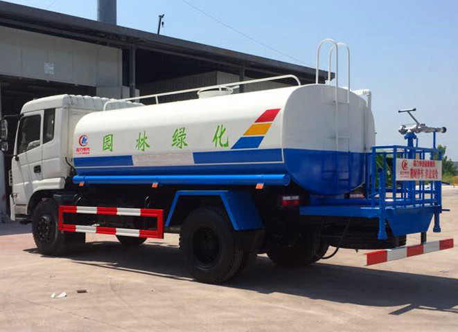 程力威牌CLW5162GSSSZ6型灑水車 程力威牌CLW5162GSSSZ6型灑水車